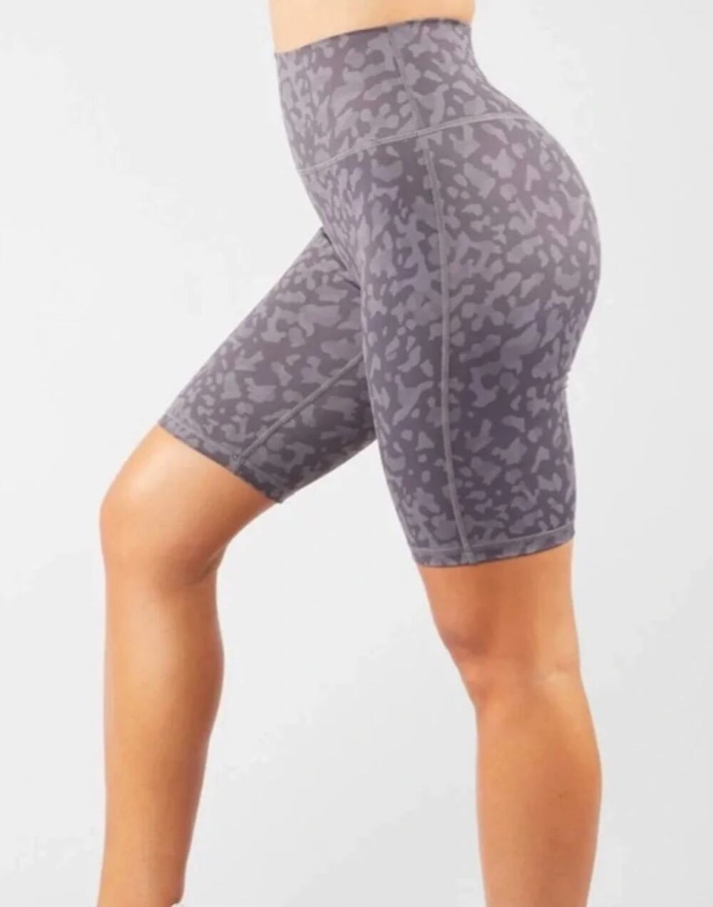 Buffbunny Harley Bike Shorts Gray Camo High Rise Biker Shorts, Size M